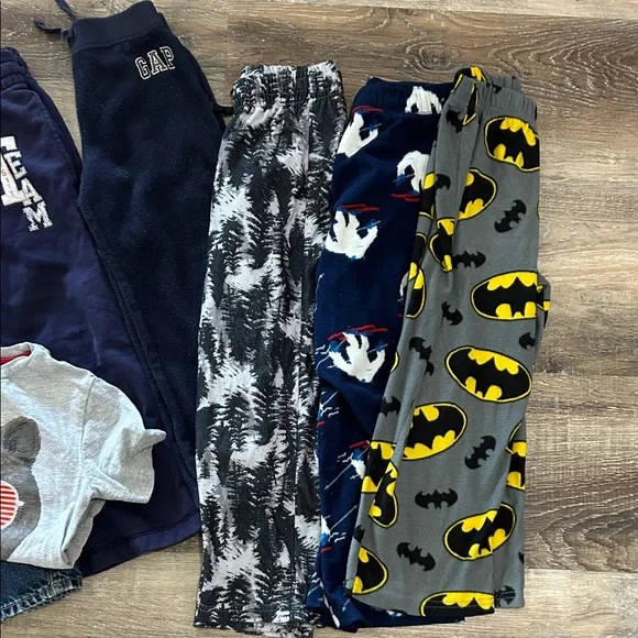 Boys clothing lot size 5/6 (some larger 4). - Picture 5 of 5